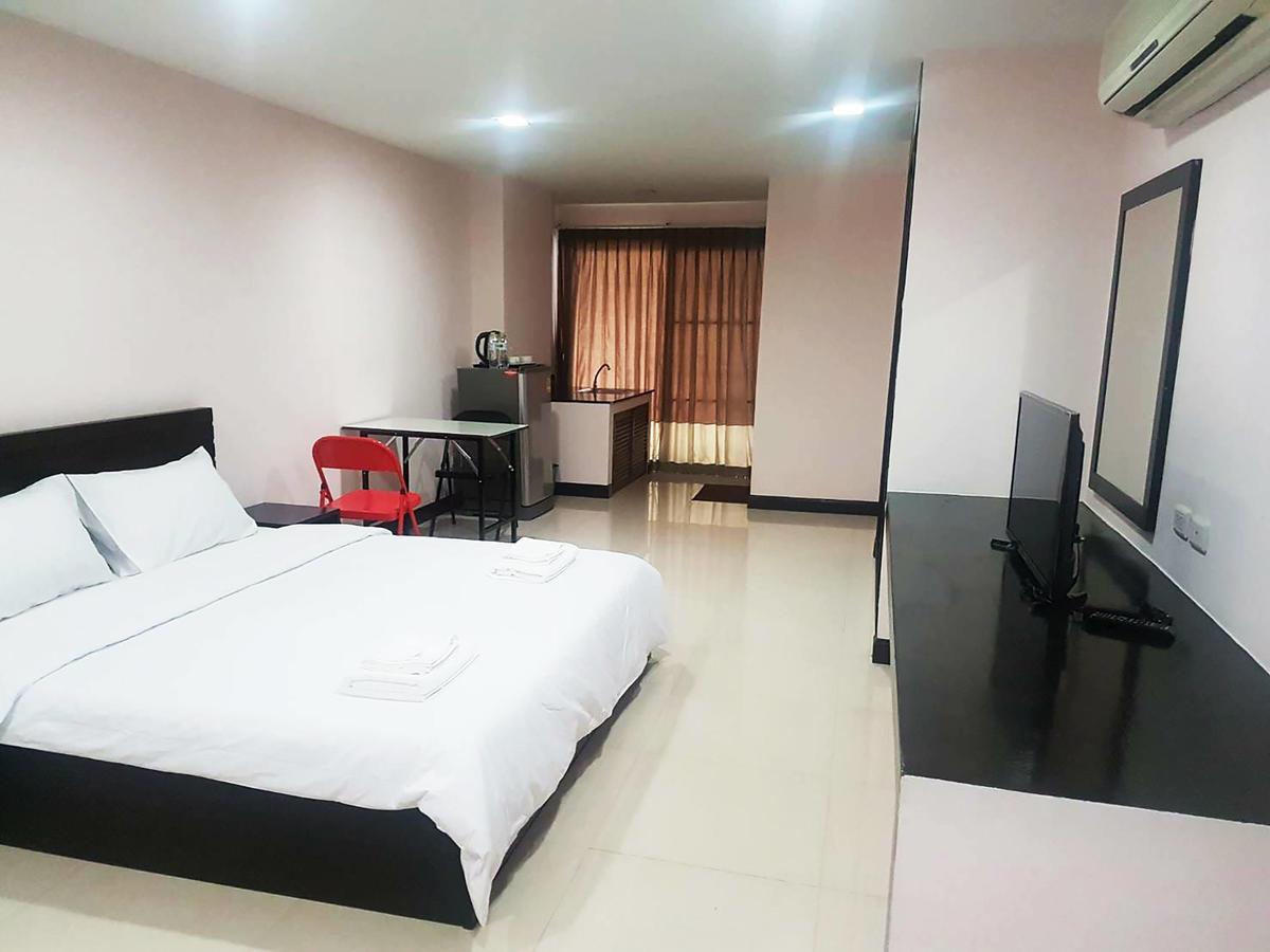 Hotel Mok Mek 72 à Bangkok Extérieur photo