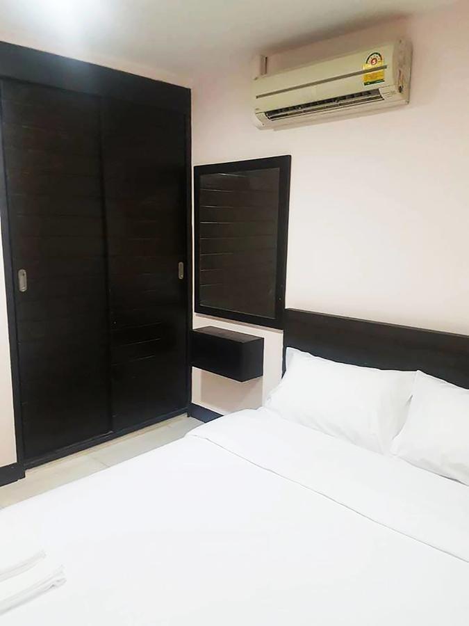 Hotel Mok Mek 72 à Bangkok Extérieur photo