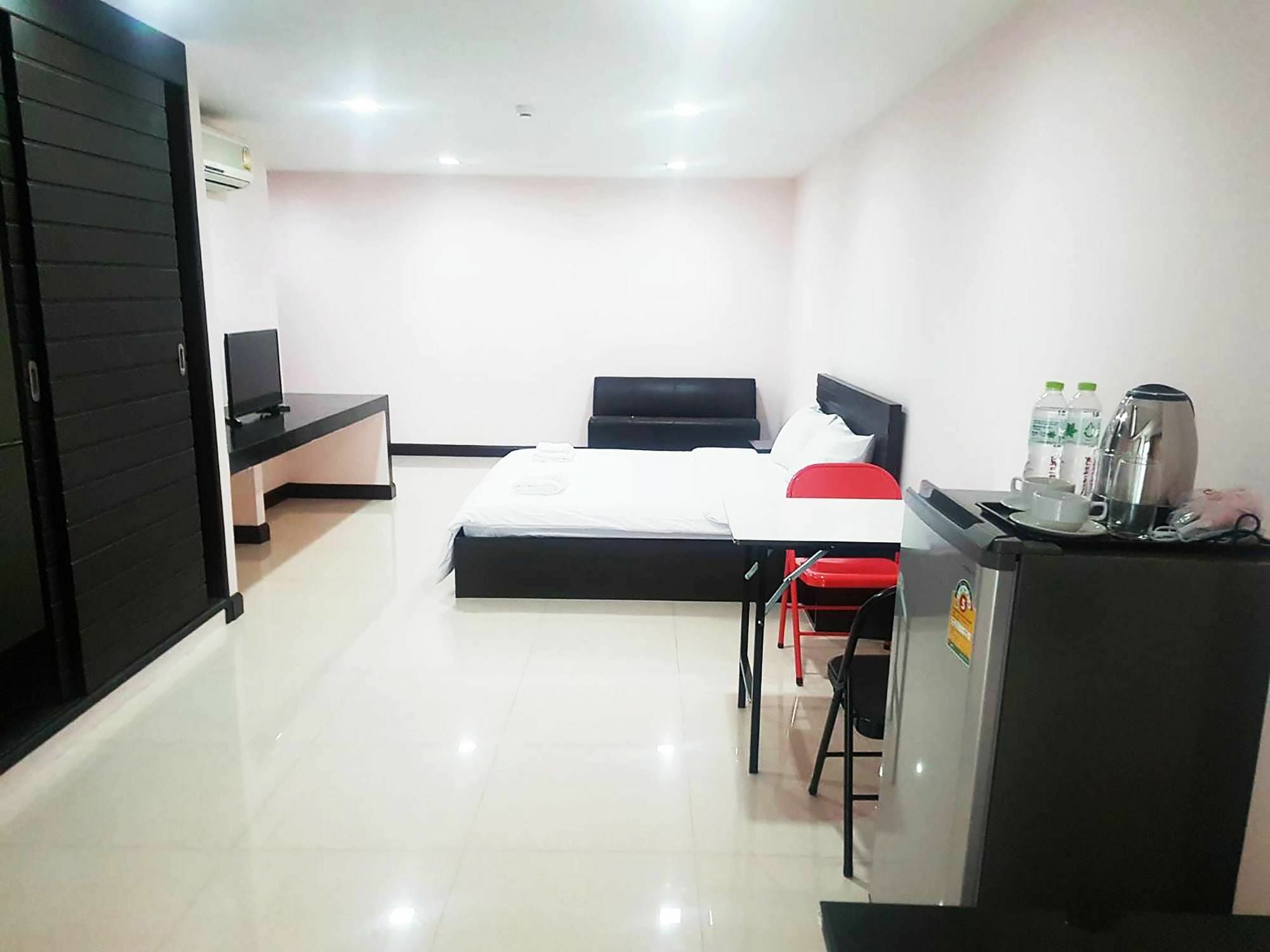 Hotel Mok Mek 72 à Bangkok Extérieur photo